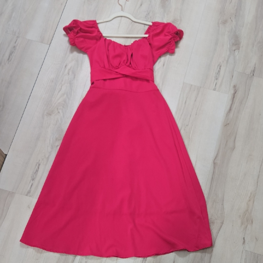 Elegant Pink Midi Dress